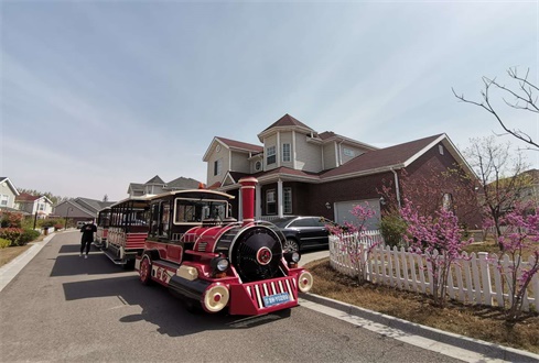 孔子文旅集團啟動濟寧人游濟寧活動，正式開通旅游惠民直通車泗水線路