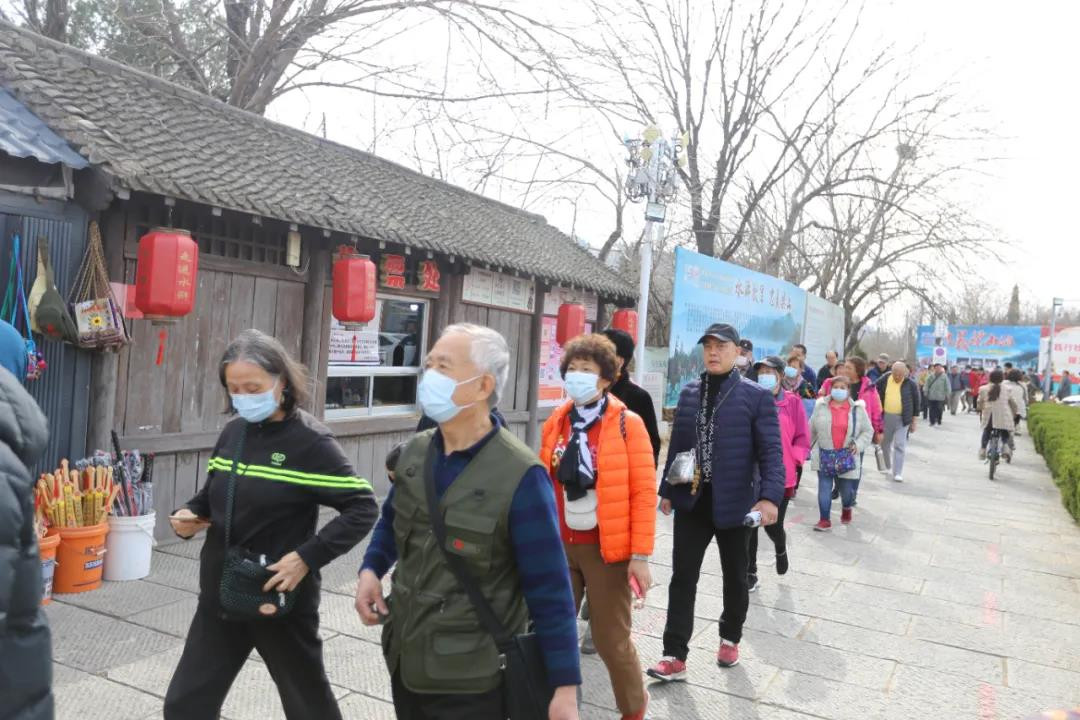 水泊梁山風景區(qū)約惠“女神節(jié)”踏春正當時